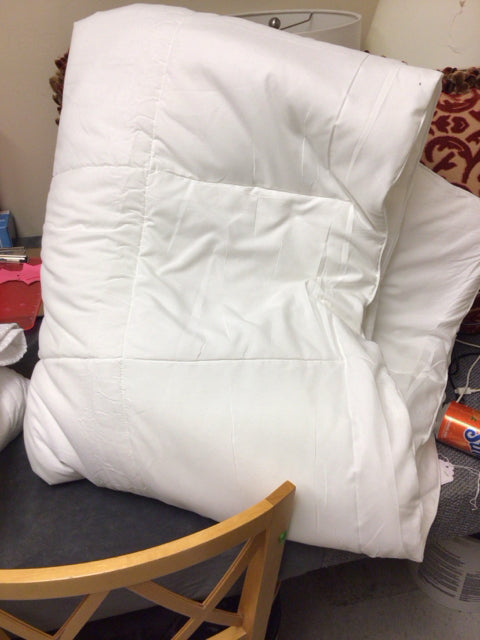 White King Comforter