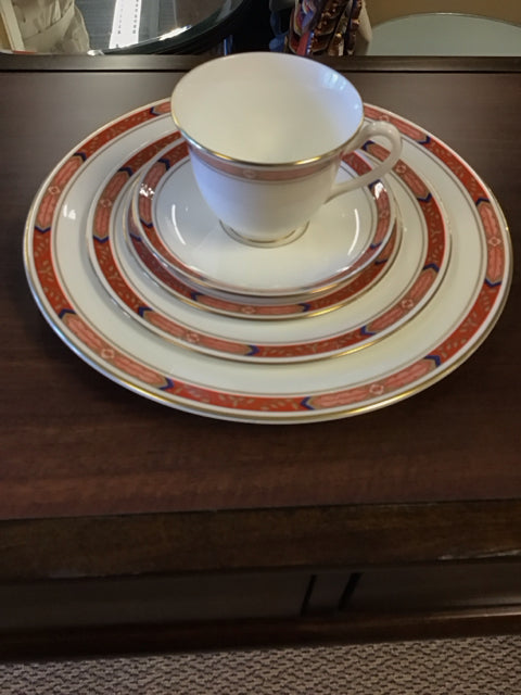 51 PC Beaufort Rust Red By Royal Dorcester Dinner Service