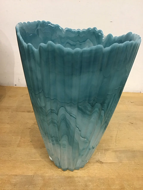 11" AquavSwirl Vase
