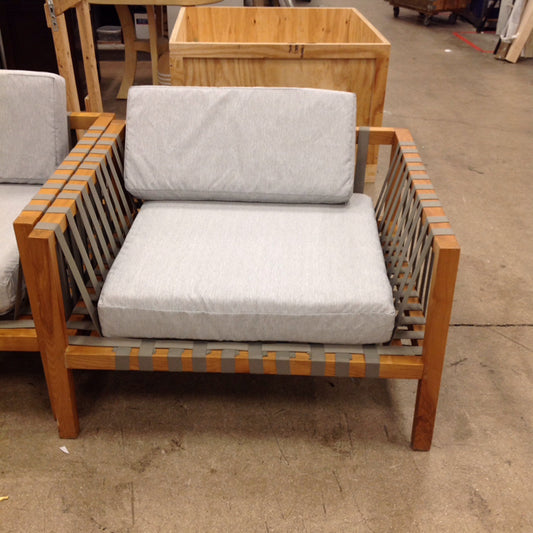 Teak Outdoor Arm Chair w/Straps & Cushions