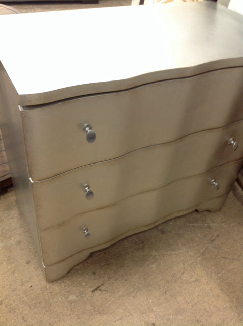 Chest- Silver Wood 3 Drawer
