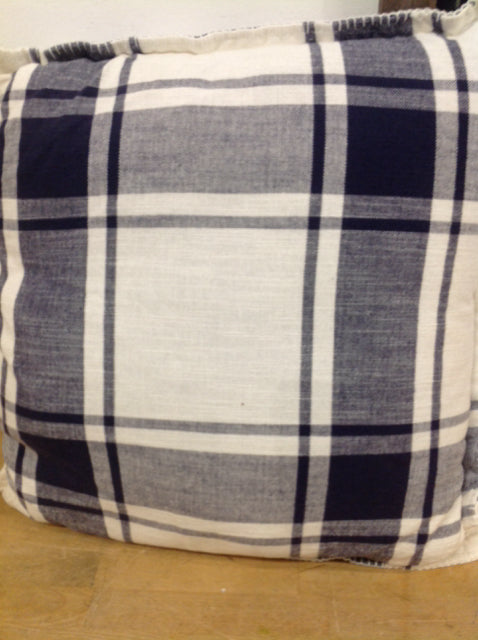 Pillow- 18" Blue & White Plaid