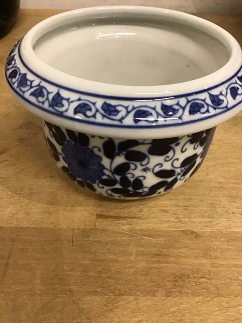 4" Blue & White Asian Style Bowl