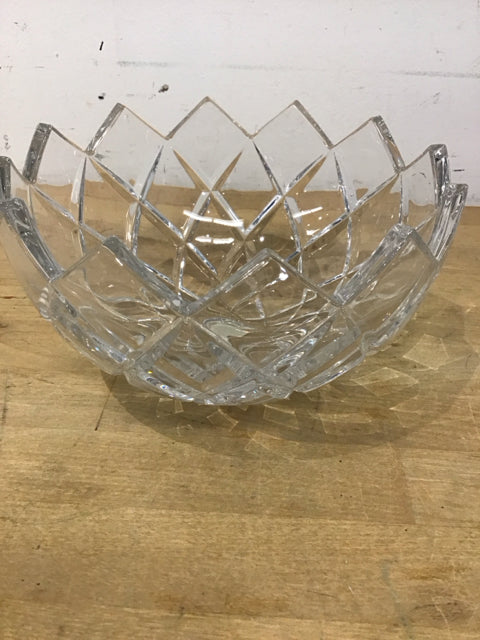 8" Mikasa Crescendo Crystal Bowl