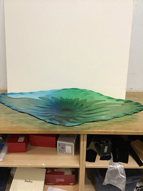 40" Art Glass Turquoise Plate