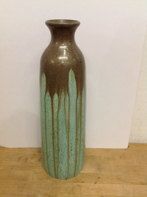 19" Green/Bronze Drip Narrow Neck Vase