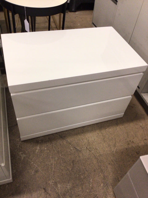30"W x 18"D x 20"H Whiteline Modern Living Anna 2-Drawer White Large Nightstand