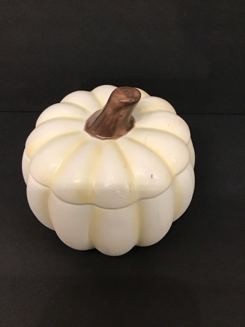 6" White Ceramic Pumpkin w/Lid