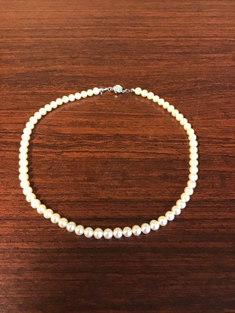 Vintage Pearl Necklace