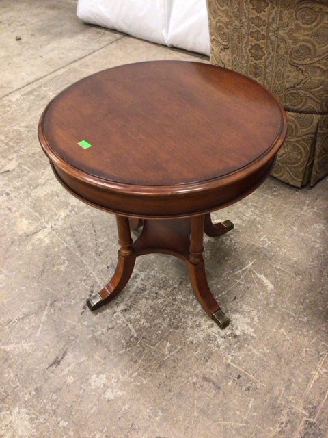 Round Wood End Table