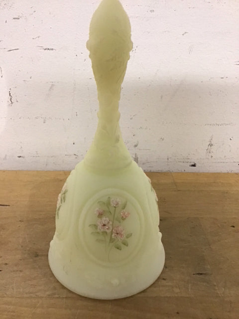 Fenton Bedallion Bell