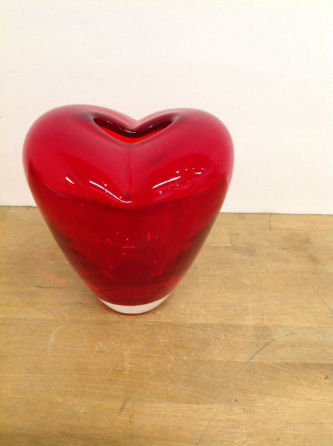 7" Red Crystal Heart Shaped Vase