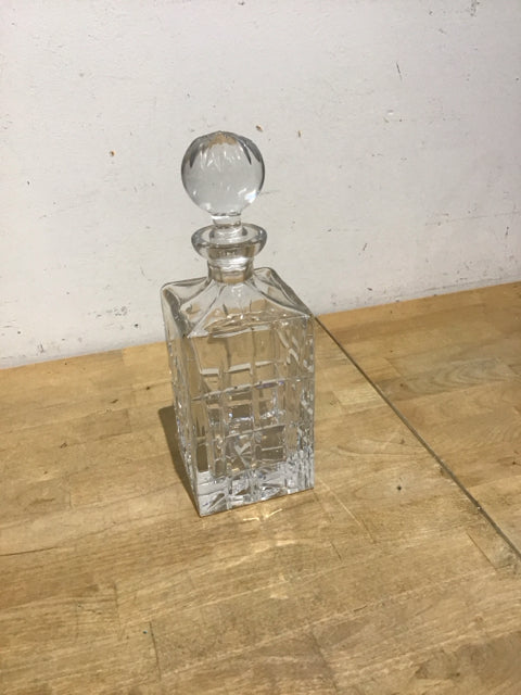 11" Cut Crystal Decanter
