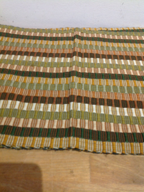 Placemats- Set Of 6 Green & Gold