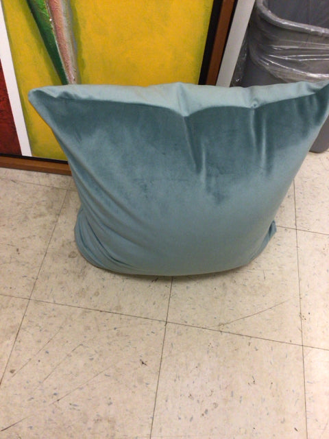 22" City Furniture Reign Light Blue Accent Pillow