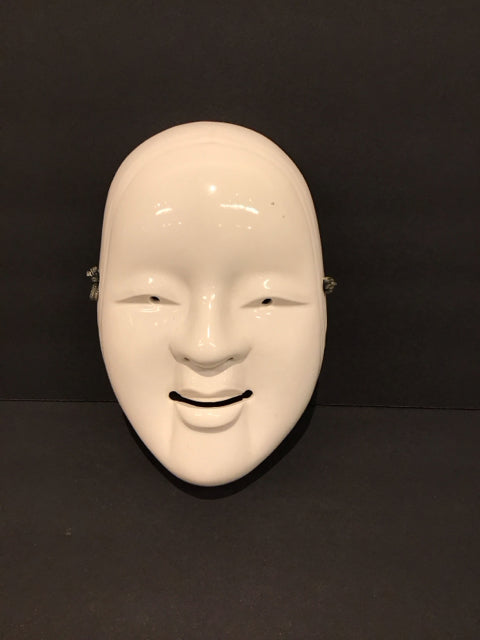 White Ceramic Hanging Face Mask