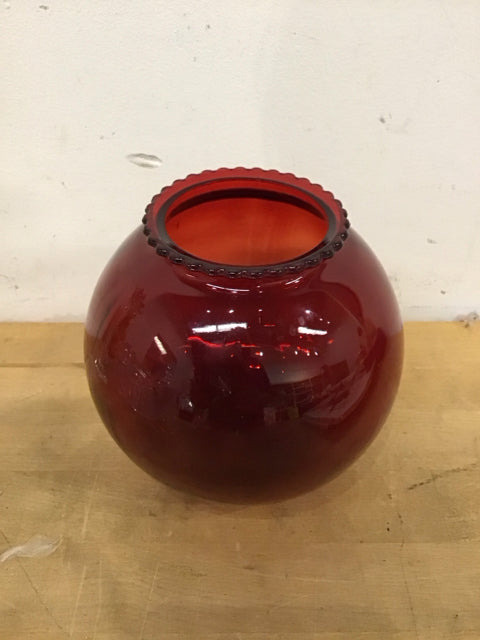 6" Red Scalloped Top Glass Vase