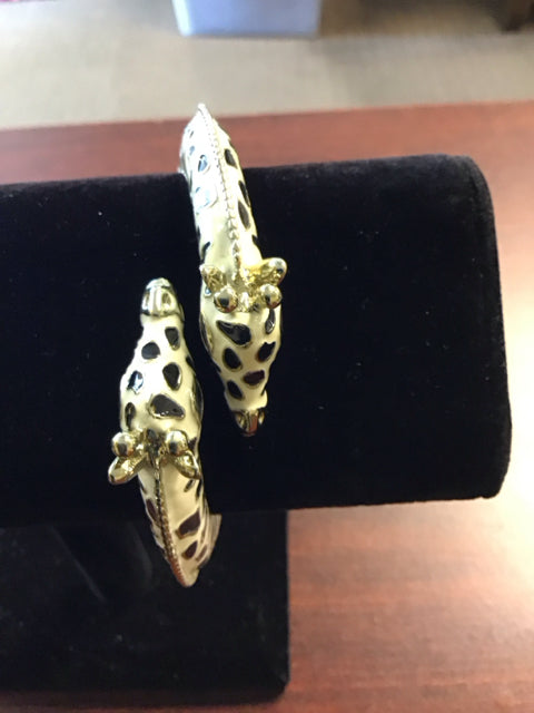 Vintage Silvertone Black & White Enamel Giraffe Bangle Bracelet