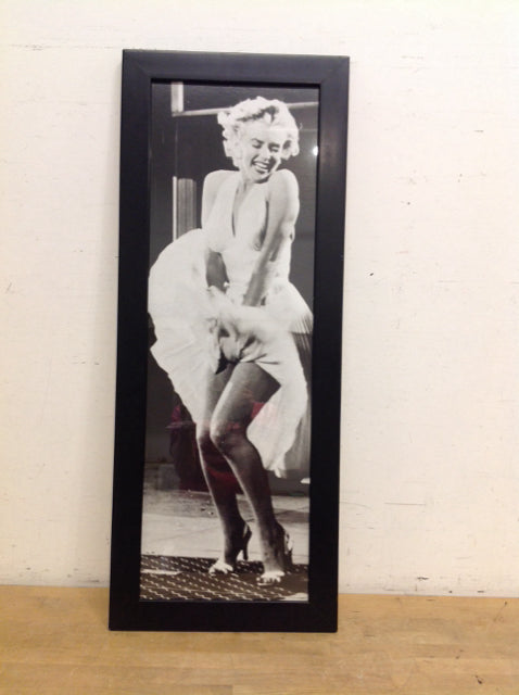 15.5x40 Framed Marilyn Print