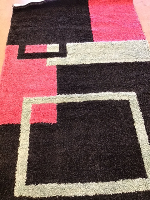 7'11"x5" Pink Teal Black Shag Rug