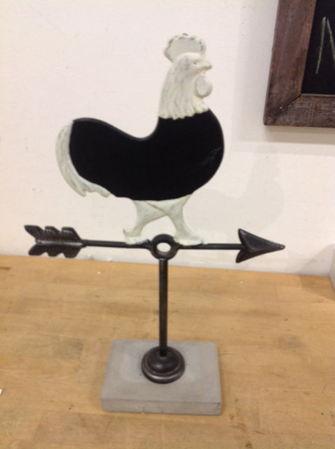 15" Metal On Rooster On Stand