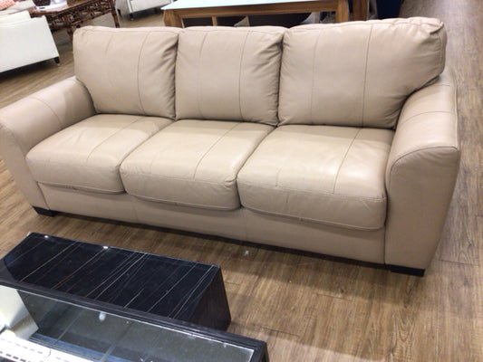 Cream Leather Sleeper Sofa