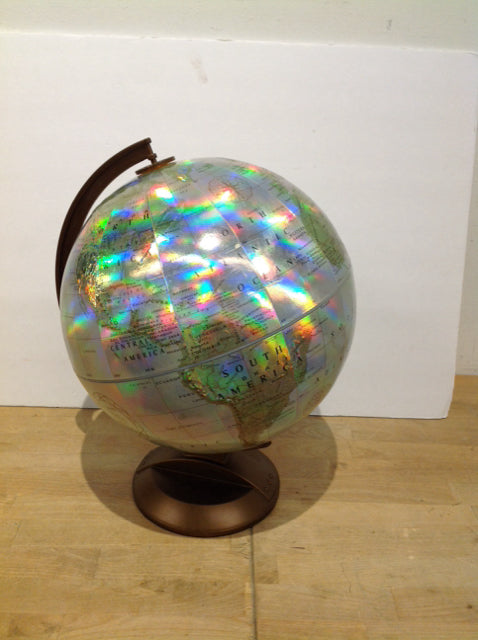 Repogle Prism Series World Globe