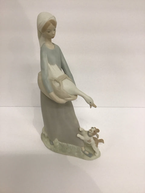 Lladro 11" Woman w/Goose & Dog