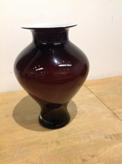 14" Black/Burgundy Glass Vase
