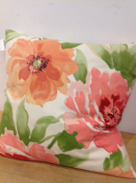 Pillow- 18" Blush Floral