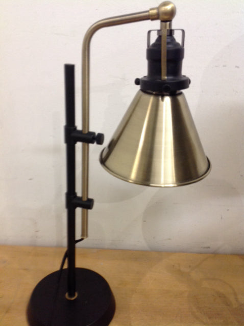 20" Black & Brass Metal Desk Lamp