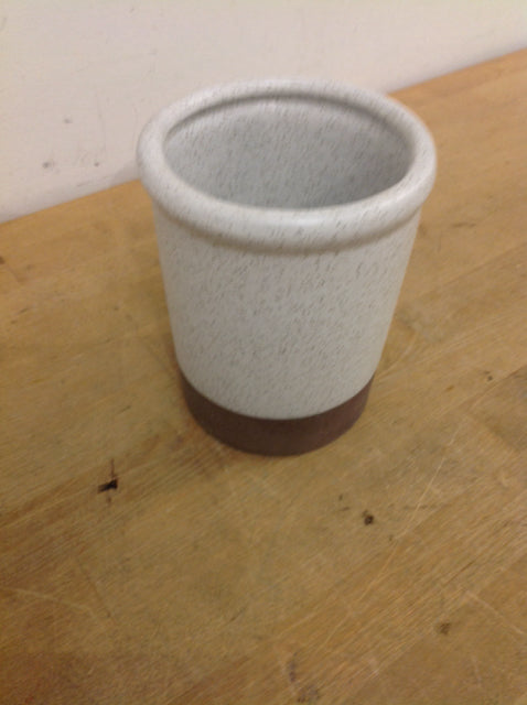 6" White & Taupe Ceramic Planter