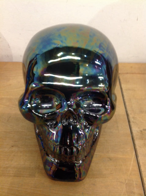 10" Ceramic Drip Skull