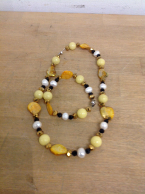 Necklace- Yellow Beaded & Bracelet Set